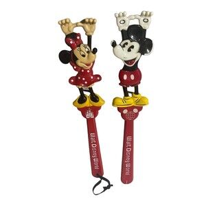 Vintage Mickey/Minnie Mouse Back Scratcher Walt Disney World Souvenir 15.5"